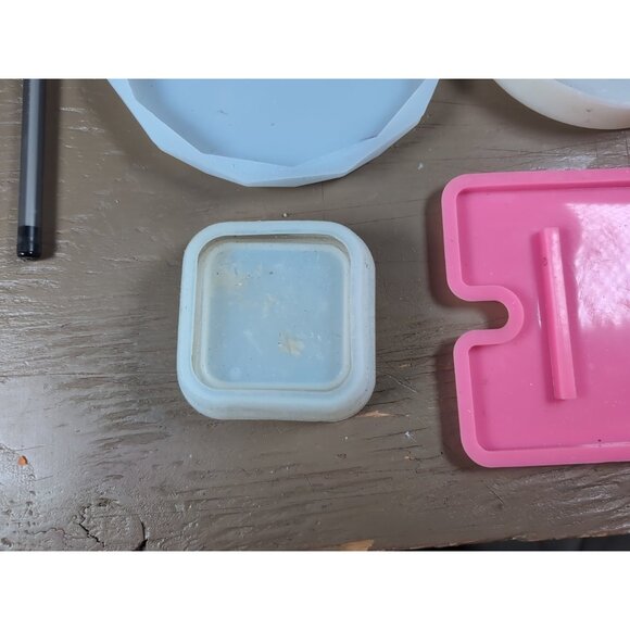 Lot of 8 Silicone Shape Molds/Moulds for Resin or Craft - Picture 3 of 9